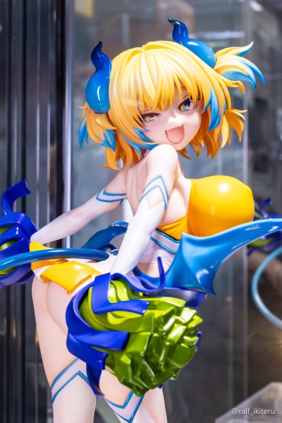 爆弹女孩 梅子 魅魔啦啦队服装