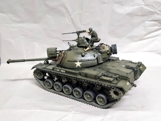 35120 1/35 美国 M48A3 巴顿 中型坦克