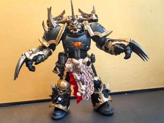 战锤40000 混沌星际战士 黑色军团 装备闪电爪的神选战士