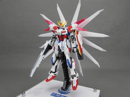 HGBF 1/144  银河宇宙创制强袭高达