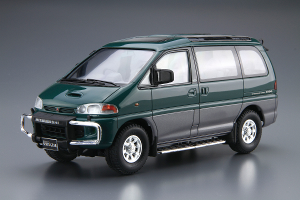 汽车模型系列 No.96 1/24 三菱 PE8W Delica Space Gear 1996年款