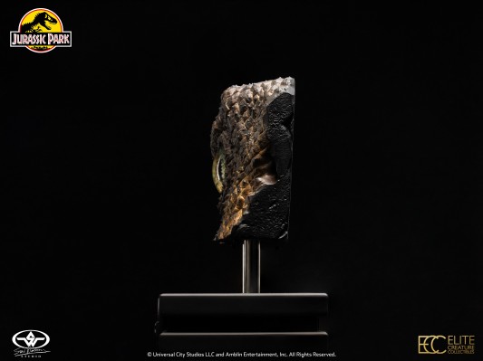 《侏罗纪公园》迅猛龙眼睛道具复制品