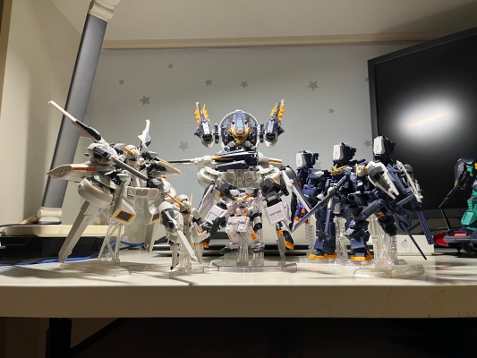 机动战士高达 重装×重奏 EX35 高达TR-6 [女王] 全装甲形态