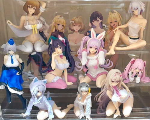 压泡面 胜利女神：新的希望 神罚 初次的爱恋