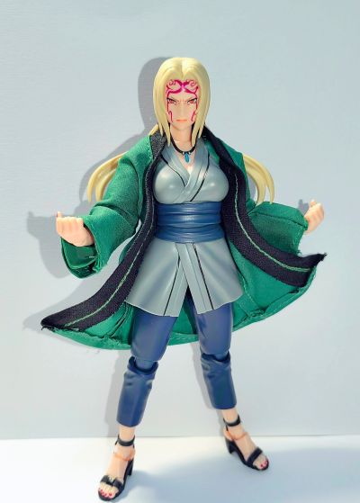 S.H.Figuarts 纲手 -极尽百豪的传说医疗忍者-