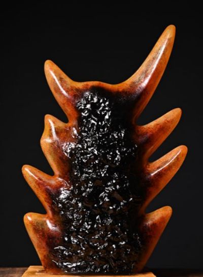 红莲哥斯拉背鳍