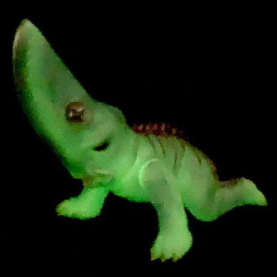 CCP中等尺寸系列  加美拉【第6弹】 吉隆（1969） 夜光紫ver.