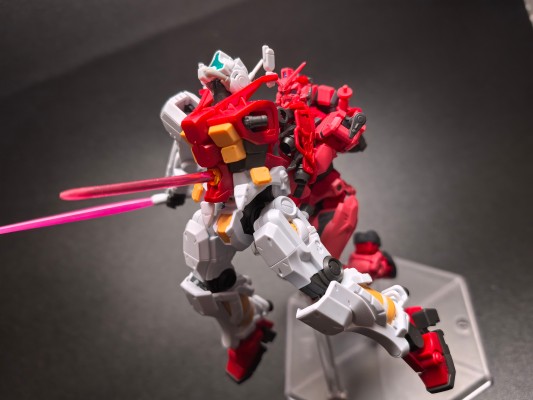 HG 1/144 红色高达