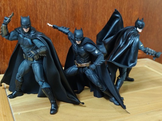 S.H.Figuarts 黑暗骑士 蝙蝠侠
