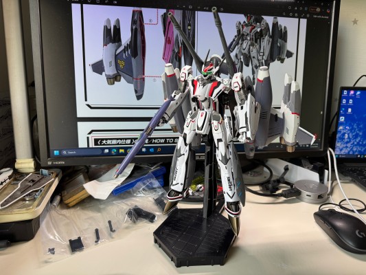 DX超合金 VF-25F 龙卷型弥赛亚女武神（早乙女有人专用）重生版