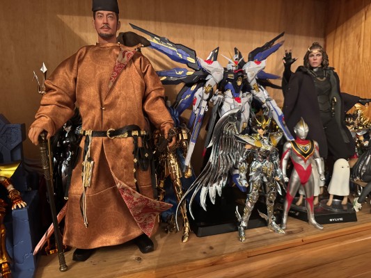 圣斗士圣衣神话EX 圣斗士星矢 冥王哈迪斯十二宫篇   天马座星矢（终极青铜圣衣）~金色限定版~