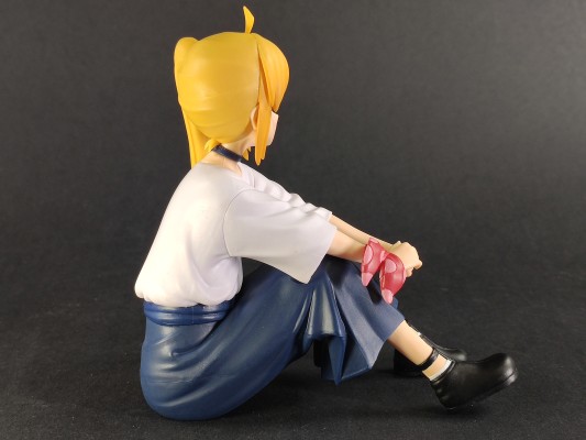 孤独摇滚！动画版  伊地知虹夏 玩具人偶