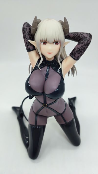 2.5次元的诱惑 握笔之友！ 拉丝塔洛忒~梦幻服装造型~