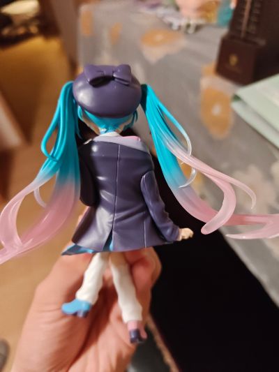 初音未来 压泡面人偶ー恋爱的西装外套 深色款ー