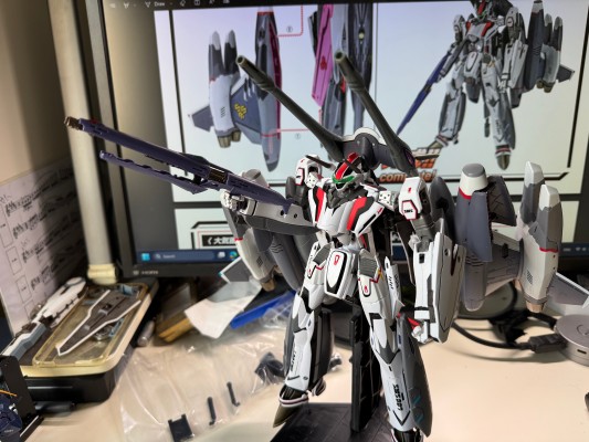 DX超合金 VF-25F 龙卷型弥赛亚女武神（早乙女有人专用）重生版