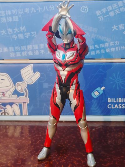 S.H.Figuarts 捷德奥特曼 原始形态（新生代之星）（暂译）