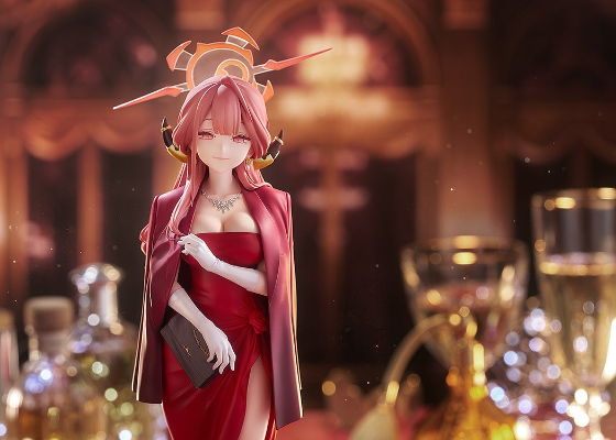 蔚蓝档案 陆八魔爱露（礼服）