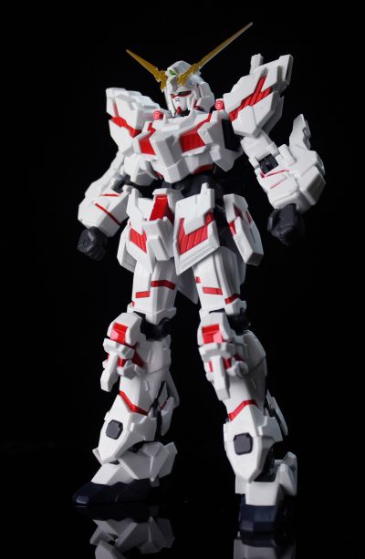高达宇宙 RX-0 独角兽高达 新装版