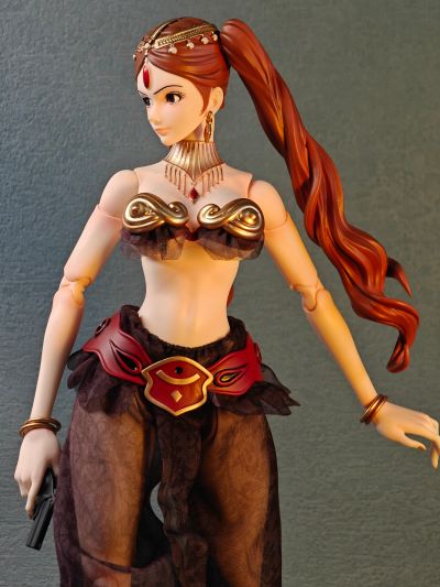 《鲁邦三世：名为峰不二子的女人》峰不二子 1/6可动人偶