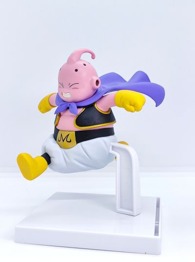龙珠大魔 小魔人布欧 附带背景板的珍藏人偶