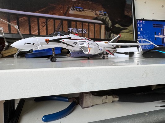 DX超合金 VF-25F 龙卷型弥赛亚女武神（早乙女有人专用）重生版