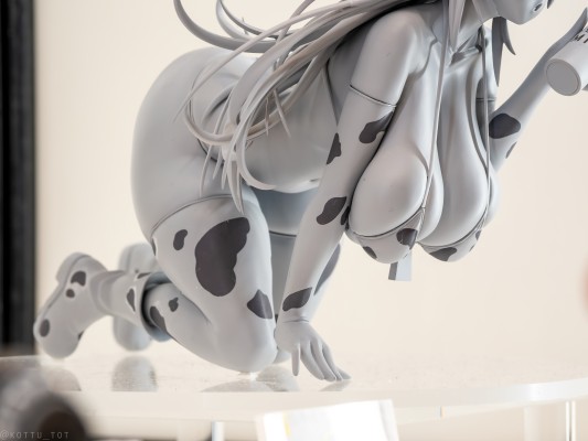 诗音·布兰克尼斯 奶牛比基尼版