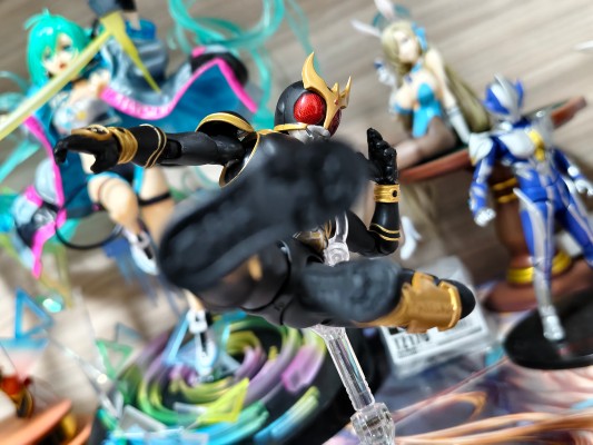 S.H.Figuarts（真骨雕制法） 假面骑士空我 惊异全能形态 真骨雕制法10周年纪念版