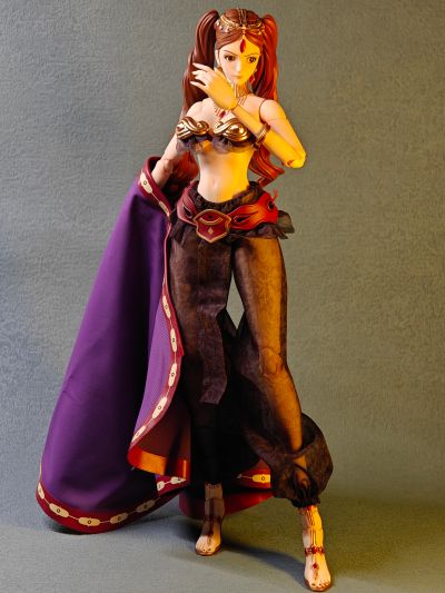 《鲁邦三世：名为峰不二子的女人》峰不二子 1/6可动人偶