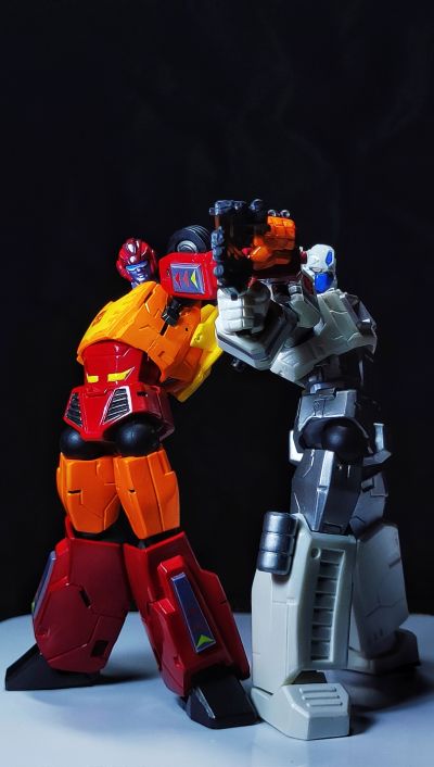 转轮科技 No.047 变形金刚 热破