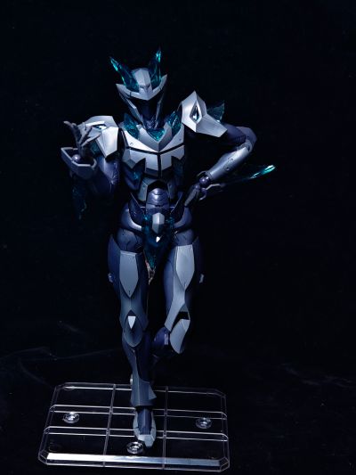 无限邂逅 梅菲斯托 初期设定配色