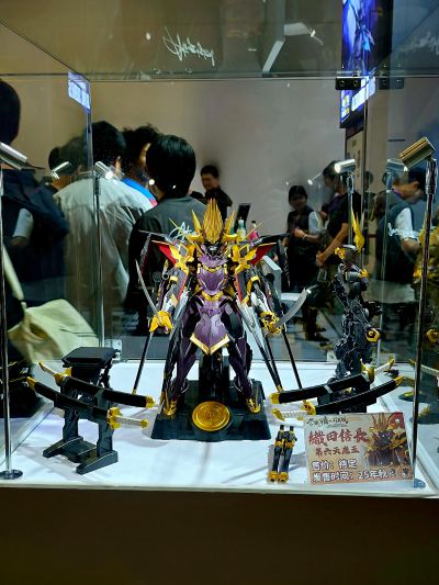 苍铁争霸群英战系列 第六天魔王-织田信长 拼装机甲模型