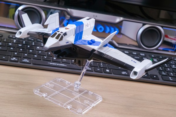 戴拿奥特曼-胜利神鹰贝塔号