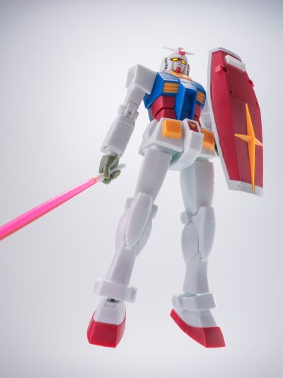 ROBOT魂＜机动战士系列＞ 机动战士高达 RX-78-2 高达 剧中版~ROBOT魂15周年纪念款~