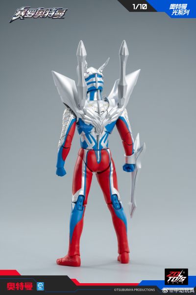 奥特曼光系列 终极赛罗