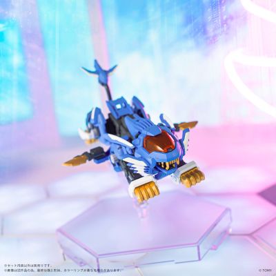 MV-01 斩山碧 与 超重剑长牙狮