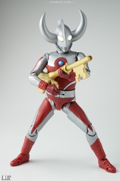 S.H.Figuarts 奥特之父