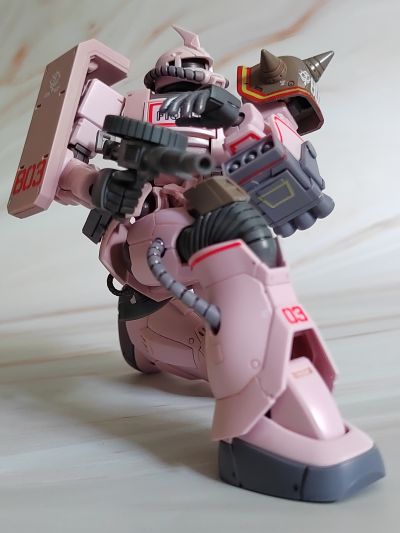 HG 1/144  沙漠型扎古 粉色猎豹队机