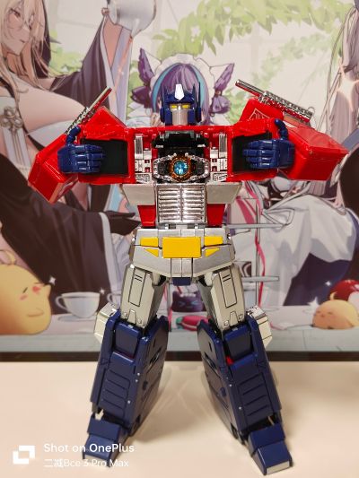 变形金刚大师级 MP-44S 擎天柱