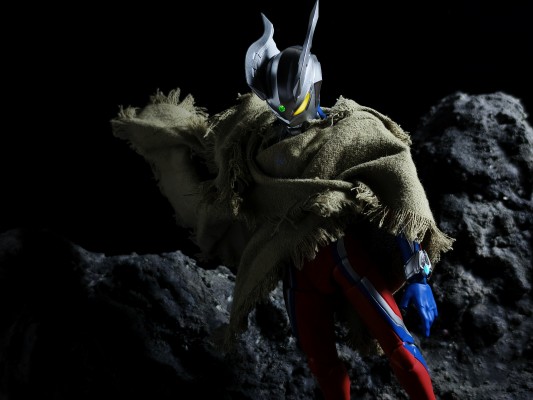 光轨迹 赛罗配件包