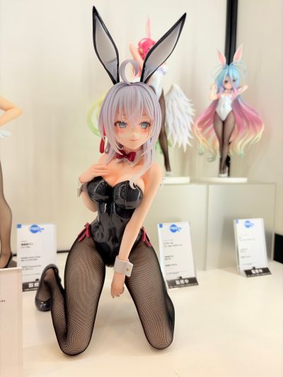 B-style  不时用俄语小声说真心话的邻桌艾莉同学 艾莉莎·米哈伊罗夫纳·九条 兔女郎