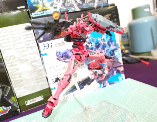 HG 1/144 红色高达