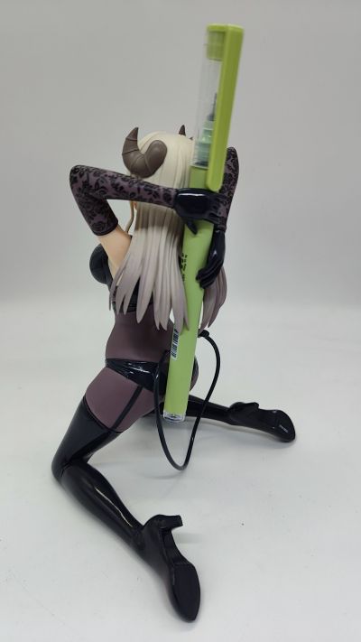 2.5次元的诱惑 握笔之友！ 拉丝塔洛忒~梦幻服装造型~