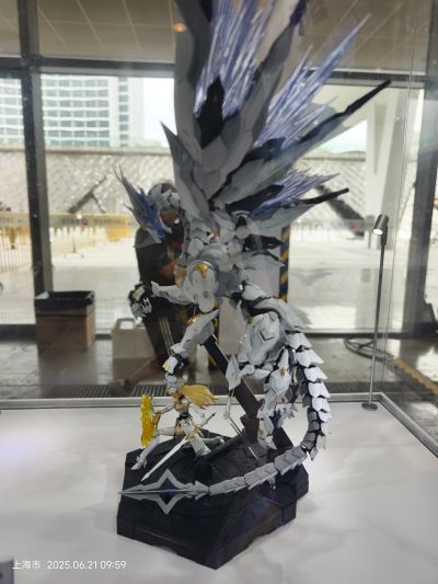 奥多生命体：龙之心 白昼流星 1/12 套装式拼装模型