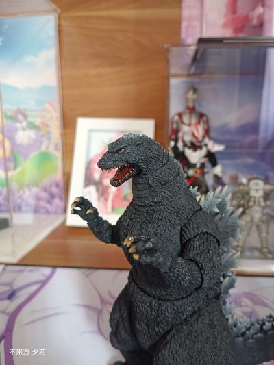 S.H.MonsterArts 哥斯拉大战基多拉 哥斯拉（1991） -新宿决战-