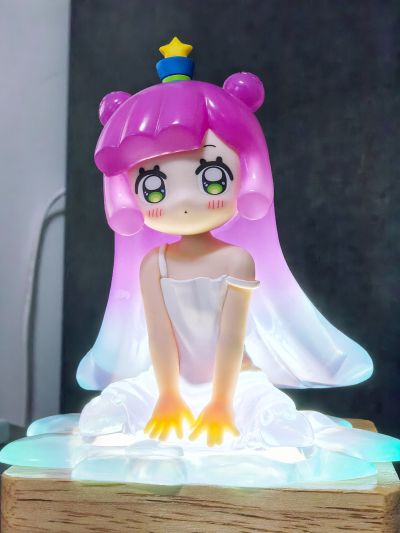 噗妮露是可爱史莱姆动画版 小坐系列奖品人偶 “噗妮露”