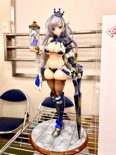 龙使者的公主 驯龙师 普拉提娅