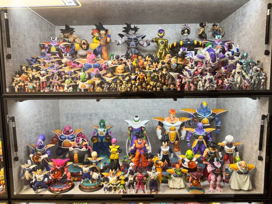 S.H.Figuarts 龙珠Z 布尔玛 -向那美克星进发-