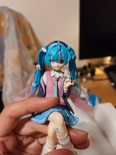 初音未来 压泡面人偶ー恋爱的西装外套 深色款ー