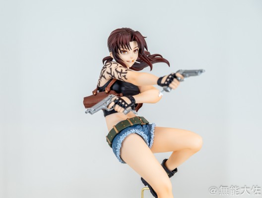 POP UP PARADE 莱薇 L尺寸