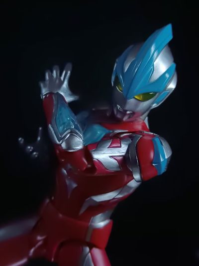 S.H.Figuarts 银河奥特曼